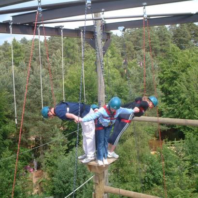 Experience adrenaline in high ropes park in Munich